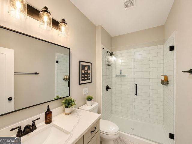 224 Seraph Pointe, Lavonia, GA 30553