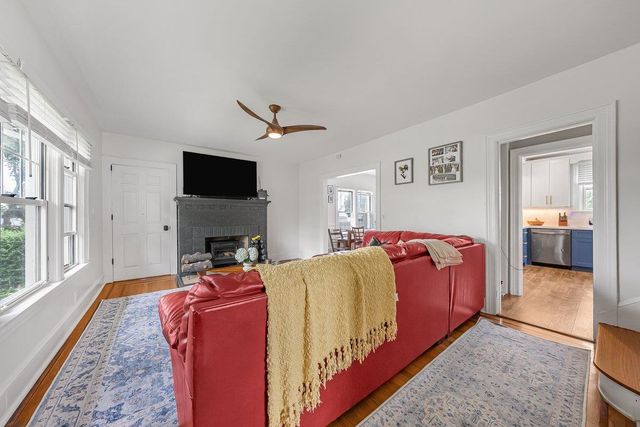 28 Clayton Place, Yonkers, NY 10704