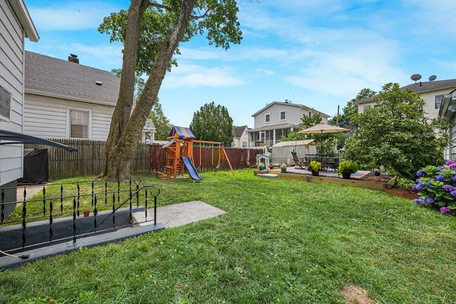 28 Clayton Place, Yonkers, NY 10704