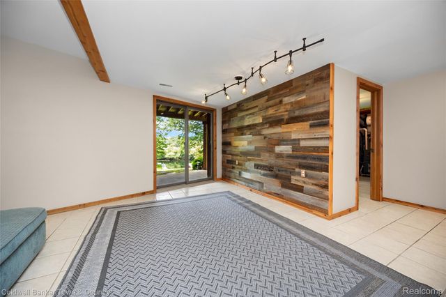 4583 Cornwell Lane, Hamburg Township, MI 48189