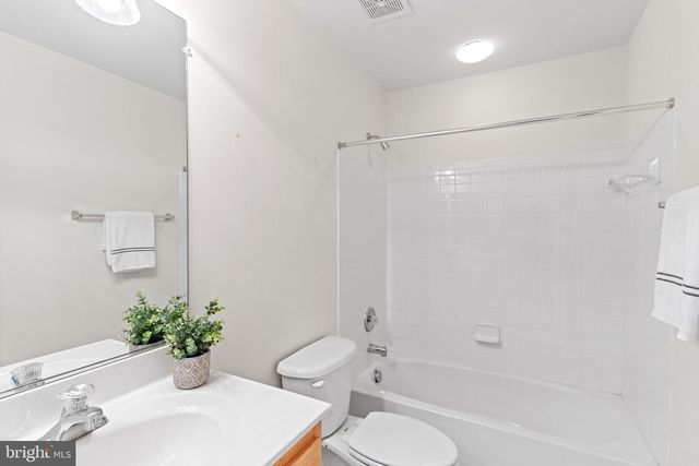 24849 NATURAL BRIDGE PL, Aldie, VA 20105