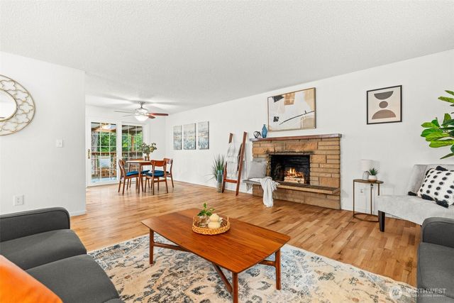 11209 111th St SW, Tacoma, WA 98498