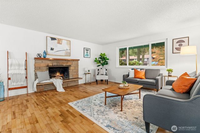 11209 111th St SW, Tacoma, WA 98498