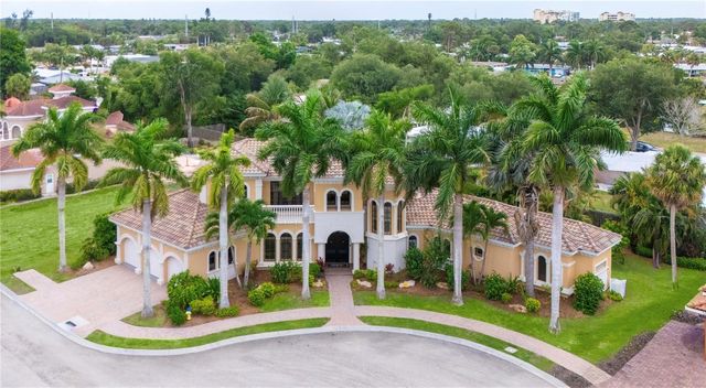 1630 ASSISI DRIVE 18, Sarasota, FL 34231