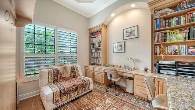 1630 ASSISI DRIVE 18, Sarasota, FL 34231