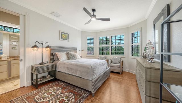 1630 ASSISI DRIVE 18, Sarasota, FL 34231