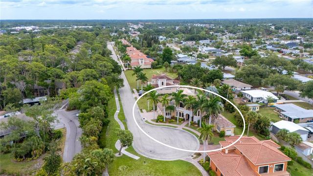 1630 ASSISI DRIVE 18, Sarasota, FL 34231