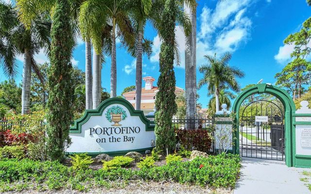 1630 ASSISI DRIVE 18, Sarasota, FL 34231