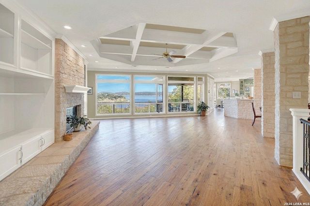 2406 Connie Dr, Canyon Lake, TX 78133