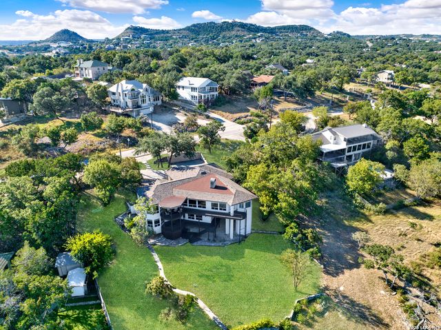2406 Connie Dr, Canyon Lake, TX 78133
