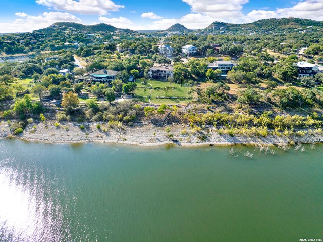 2406 Connie Dr, Canyon Lake, TX 78133