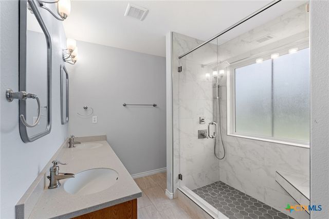 30388 Ledgemont Ln, Georgetown, TX 78628