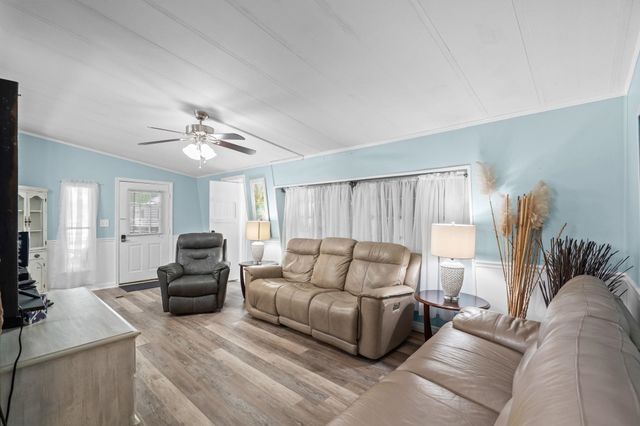 6001 - MH192 S Kings Hwy., Myrtle Beach, SC 29575