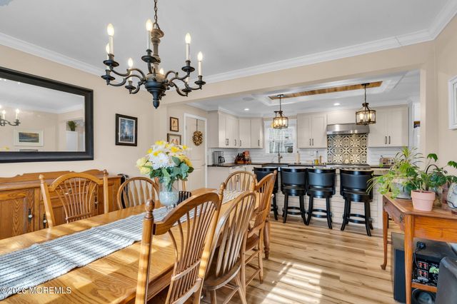14 Pepperridge Road, Howell, NJ 07731