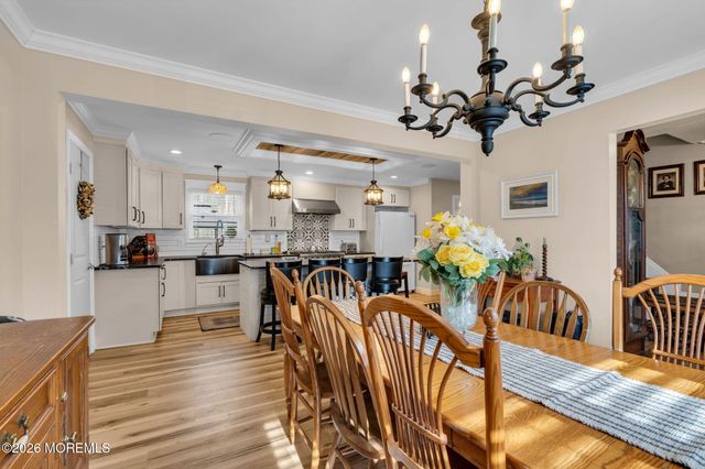 14 Pepperridge Road, Howell, NJ 07731