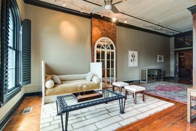 112 2nd Ave N Unit 9, Nashville, TN 37201