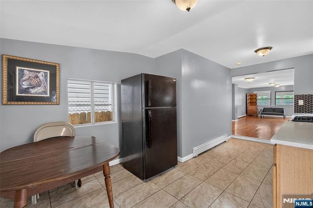 255-257 18th Street, Newark, NJ 07103