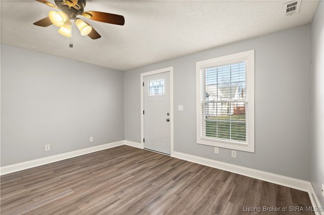 1409 Locust, New Albany, IN 47150