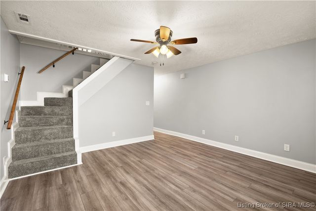 1409 Locust, New Albany, IN 47150