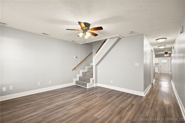 1409 Locust, New Albany, IN 47150