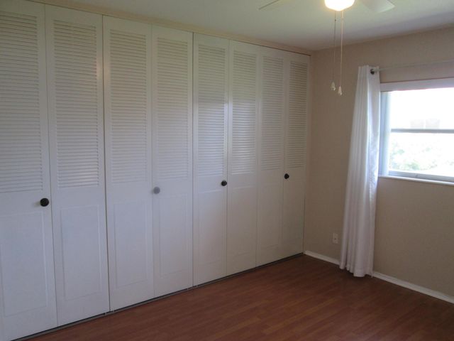 2611 W BARKLEY Drive W E, West Palm Beach, FL 33415