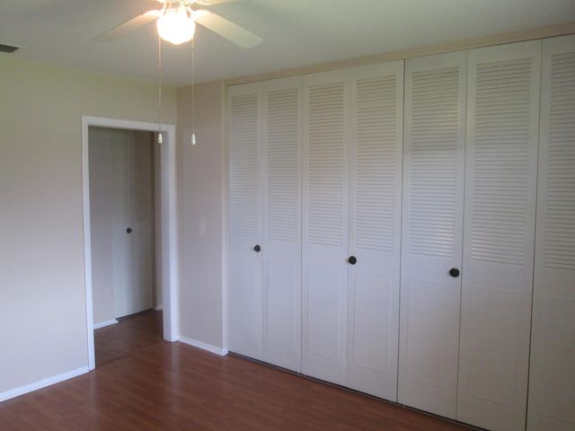 2611 W BARKLEY Drive W E, West Palm Beach, FL 33415