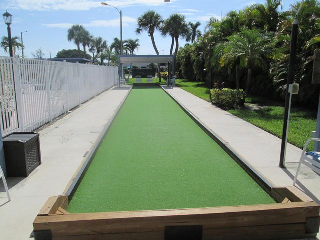 2611 W BARKLEY Drive W E, West Palm Beach, FL 33415