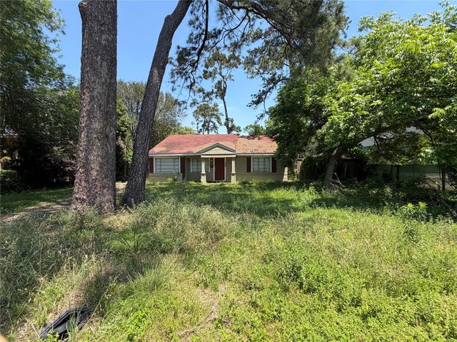 320 W 32nd Street, Houston, TX 77018