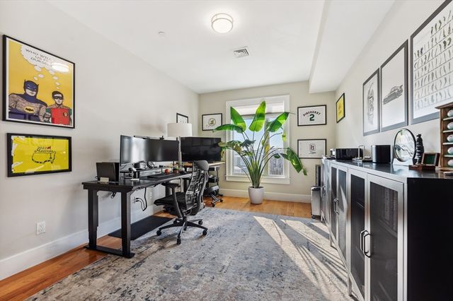 17 Vinton Street PH, Boston, MA 02127