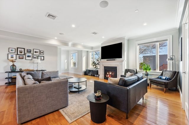 17 Vinton Street PH, Boston, MA 02127