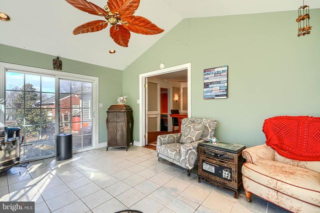 1008 HUGHES SHOP RD, Westminster, MD 21158