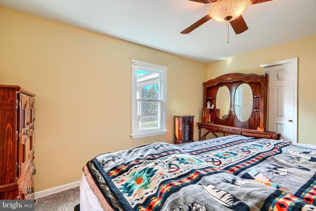 1008 HUGHES SHOP RD, Westminster, MD 21158