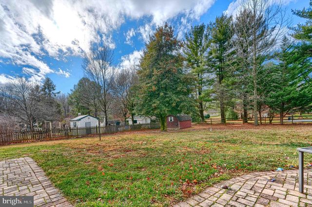 1008 HUGHES SHOP RD, Westminster, MD 21158