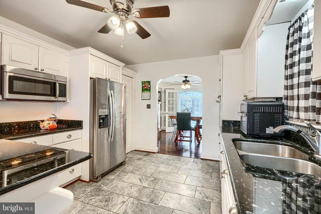 1008 HUGHES SHOP RD, Westminster, MD 21158