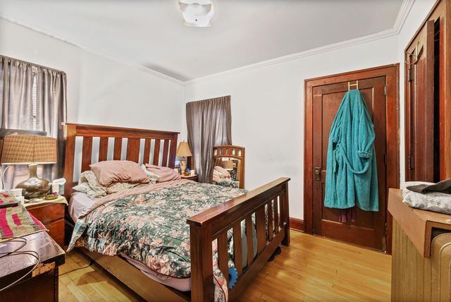 1500 26th Avenue NE, Minneapolis, MN 55418