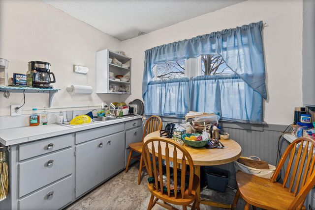 1500 26th Avenue NE, Minneapolis, MN 55418