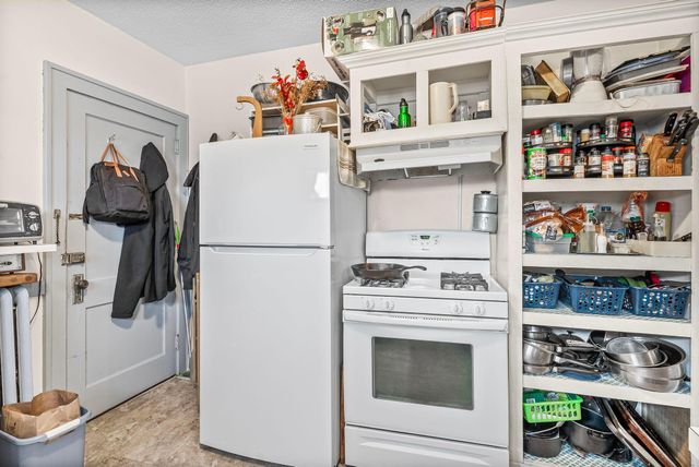 1500 26th Avenue NE, Minneapolis, MN 55418