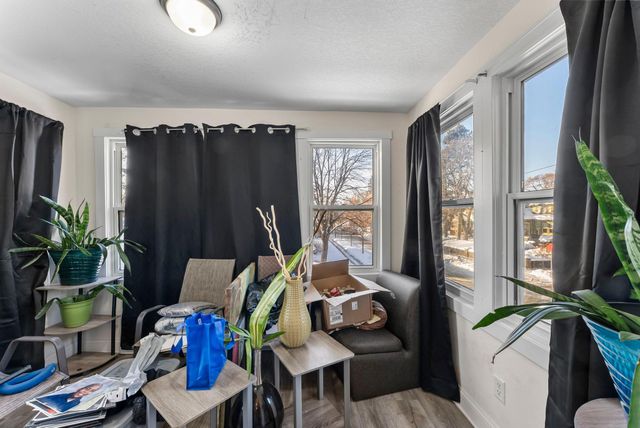 1500 26th Avenue NE, Minneapolis, MN 55418