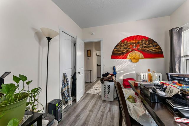 1500 26th Avenue NE, Minneapolis, MN 55418