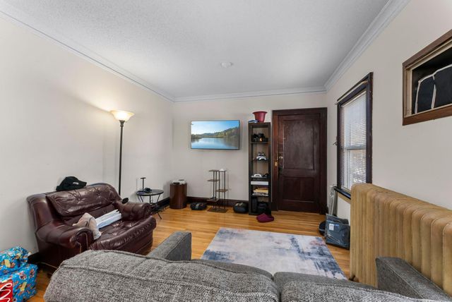 1500 26th Avenue NE, Minneapolis, MN 55418