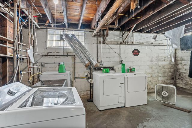 1500 26th Avenue NE, Minneapolis, MN 55418