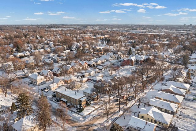 1500 26th Avenue NE, Minneapolis, MN 55418