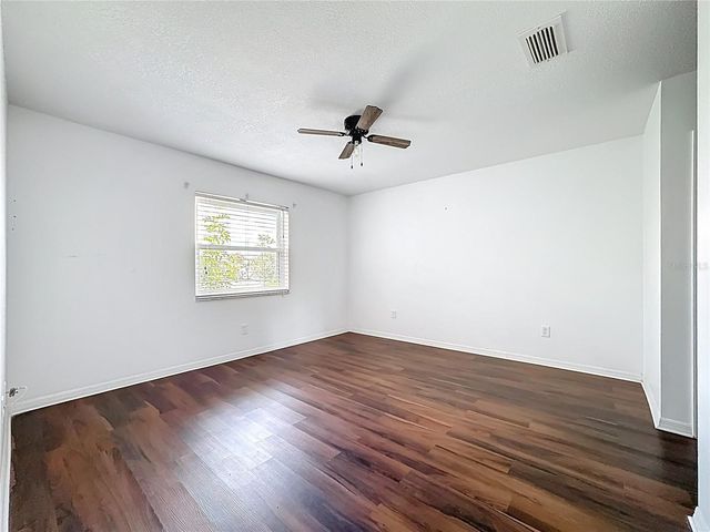 1618 BENTWOOD DRIVE, Sun City Center, FL 33573