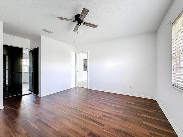 1618 BENTWOOD DRIVE, Sun City Center, FL 33573