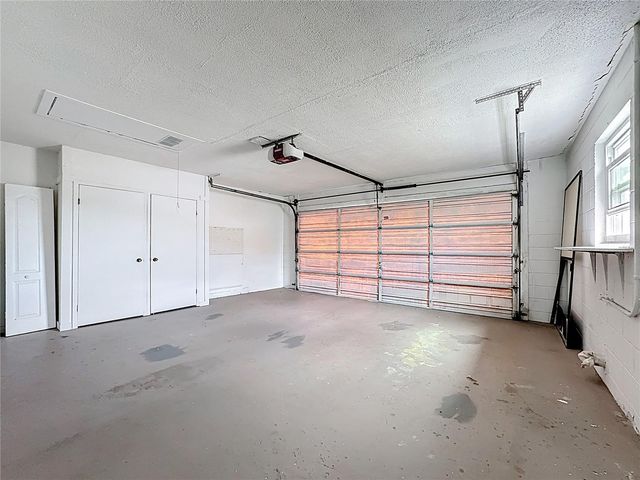 1618 BENTWOOD DRIVE, Sun City Center, FL 33573
