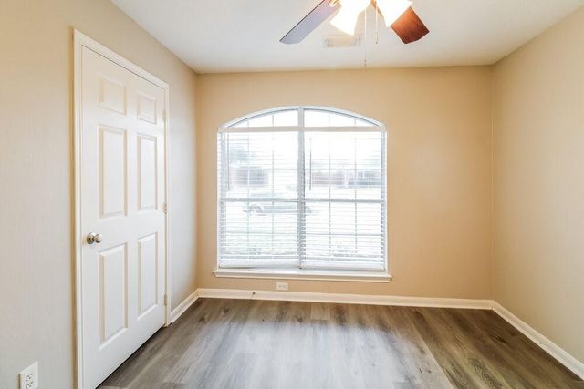 410 Cedar Lake Drive, League City, TX 77573
