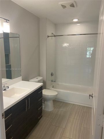 805 SE 3rd Avenue 2021, Fort Lauderdale, FL 33316