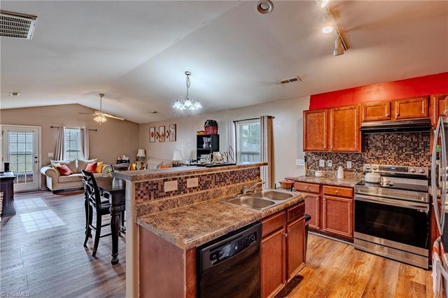 785 Runningbrook Lane, Rural Hall, NC 27045