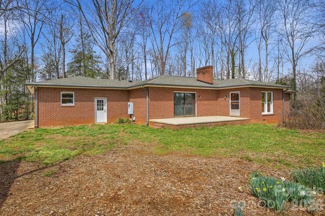 203 Heritage Lane, Morganton, NC 28655