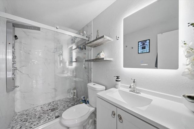 11566 7TH LANE N 1208, St Petersburg, FL 33716